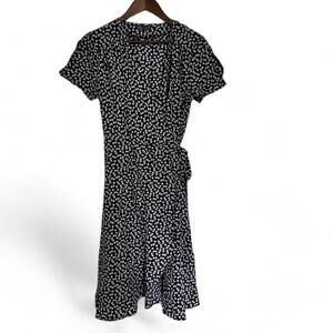 SHEIN Ditsy Floral Print Wrap Dress Blue New Size Large knee length boho
